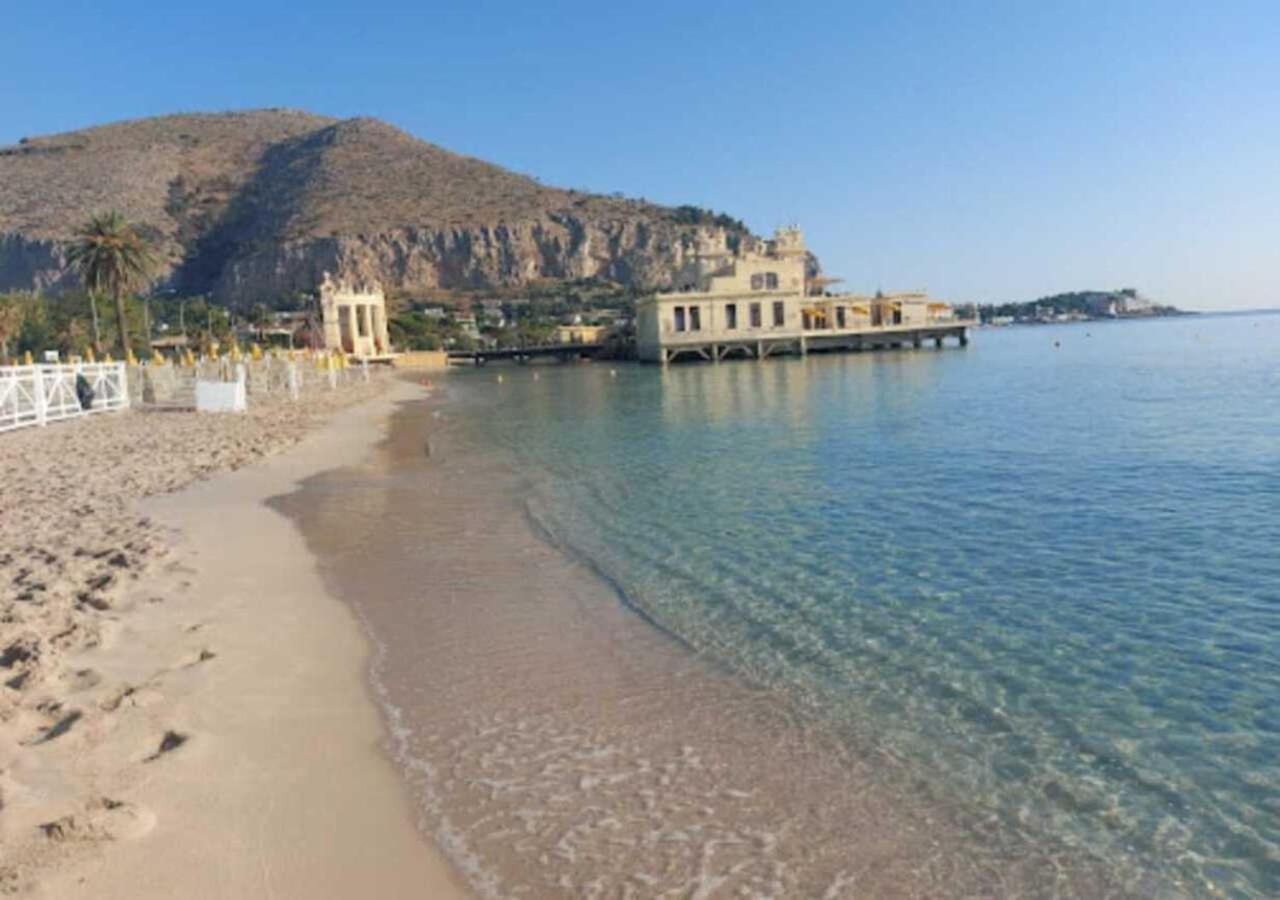 Casa Vacanza A 11 Km Dall'Aeroporto Di Palermo Carini Kültér fotó